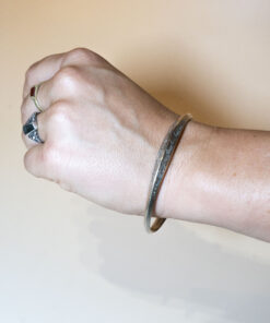 Bracelet Jonc Artisanal Touareg "Assouf" en Bronze - Gravé Main