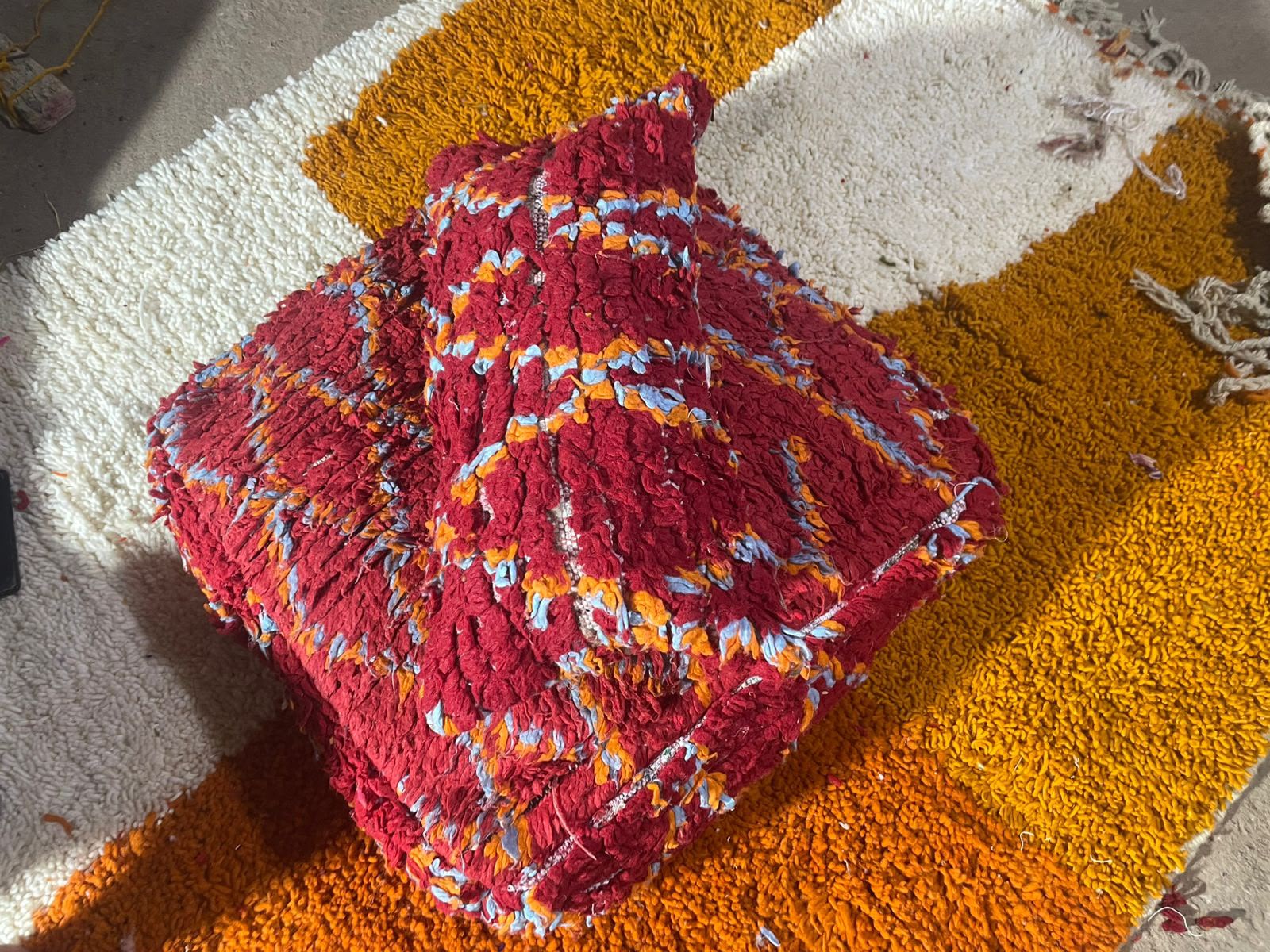 Détail d’un pouf marocain du nouveau stock